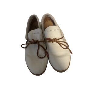 Manitobah | Modern Moccasins in Winter White | Size 9
